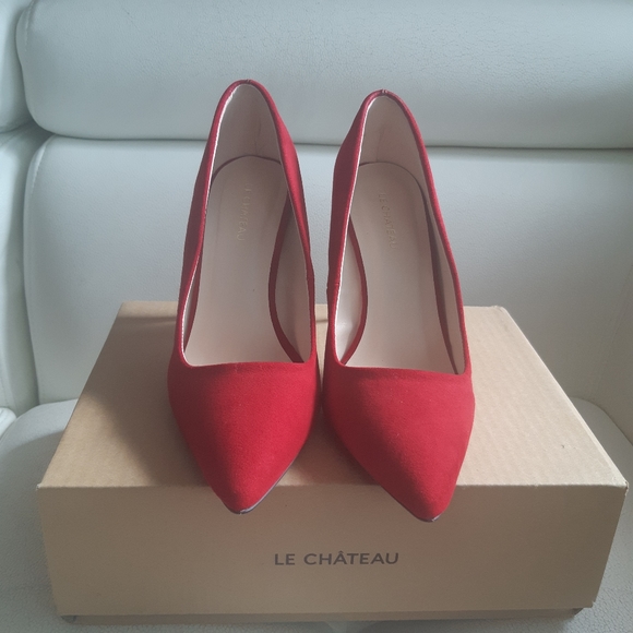 Le Chateau red heels Size 7 - Picture 2 of 11
